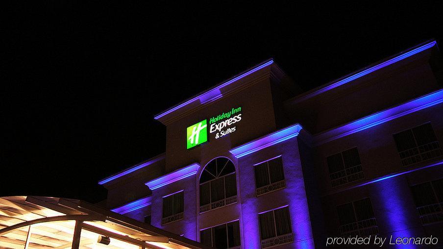 Holiday Inn Express And Suites Bossier City Louisiana Downs, An Ihg Hotel Exterior photo